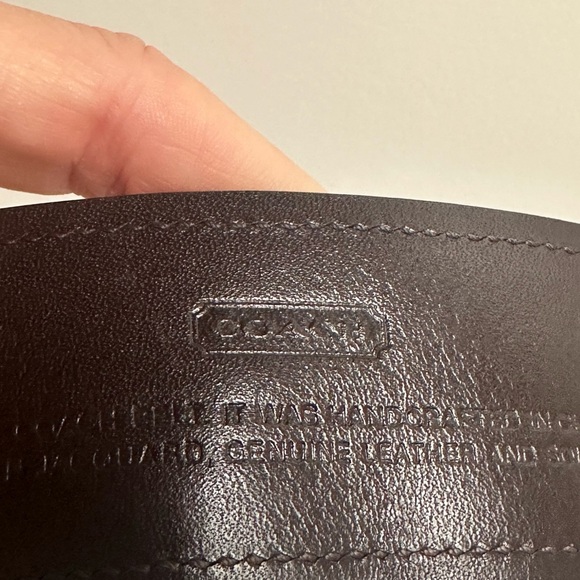 Coach women’s belt. - Picture 3 of 4